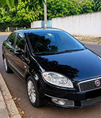 Fiat Linea Absolute 1.9/1.8 Flex Dualogic 4P 2013