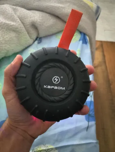 Caixinha de som kapbom