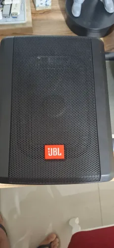 CAIXA AMPLIFICADA SLIM JBL SW68A-MS 