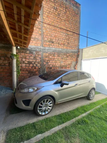 Ford Fiesta SE 1.6 16V Flex 5P 2013