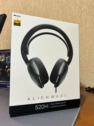 Headset gamer Alienware AW520H [LACRADO]