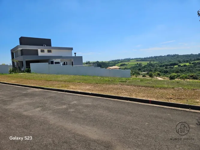 Terreno em condomínio à venda em Araçoiaba da Serra