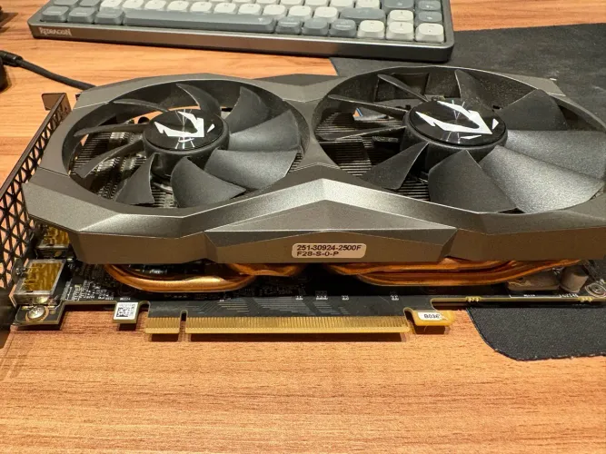 RTX 2060 Zotac 6gb - Placa de Vídeo usada