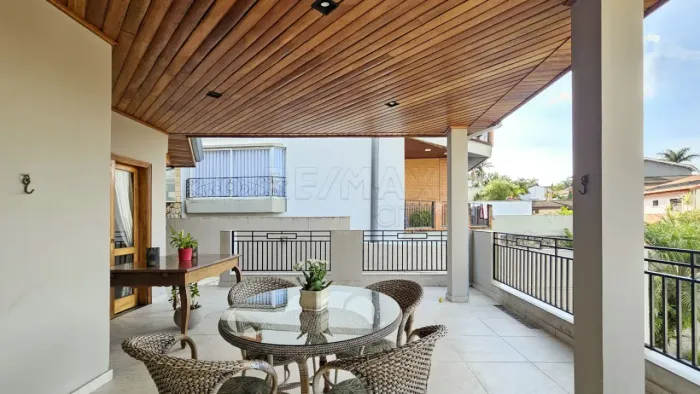 Casa à Venda no Residencial 11 de Alphaville