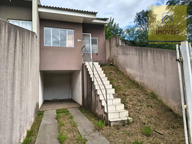 Sobrado com 2 dormitórios à venda, 95 m² por R$ 290.000,00 - Jardim Iruama - Campo Largo/P