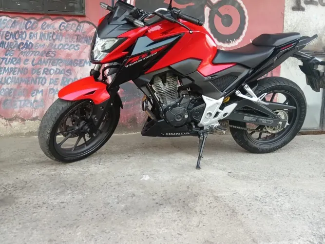Cb twister 300r abs