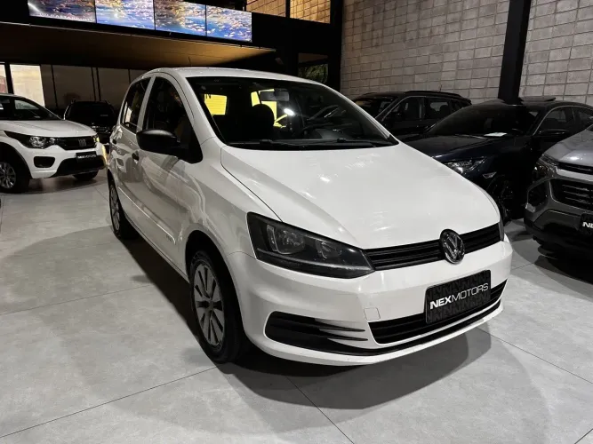Volkswagen Fox Trendline 1.0 Flex 12V 5P 2016