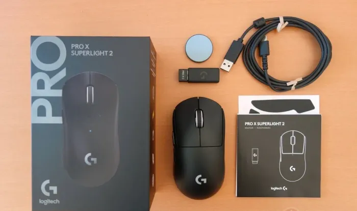Mouse Logitech G Pro X2 Superlight (semi novo)