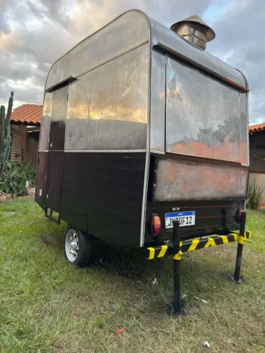 Vende se trailer