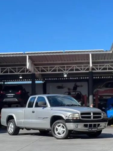 Dodge Dakota Sport CE 3.9 V6 2001