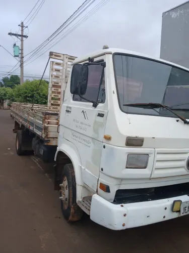 Caminhão 3/4 VW 7.100