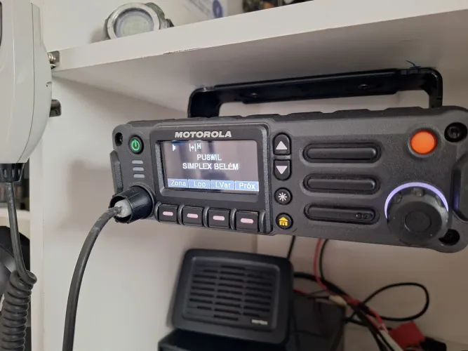 Motorola APX2500 VHF
