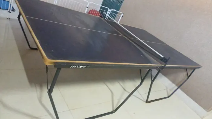 Mesa de Tênis de Mesa/Ping-Pong profissional.