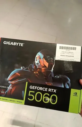 RTX 5060 8gb Gigabyte - Novinha