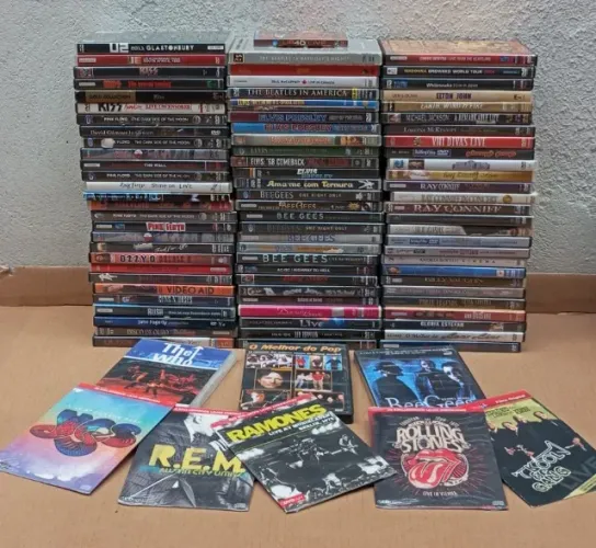 DVDS MUSICAIS INTERNACIONAIS DISPONÍVEL