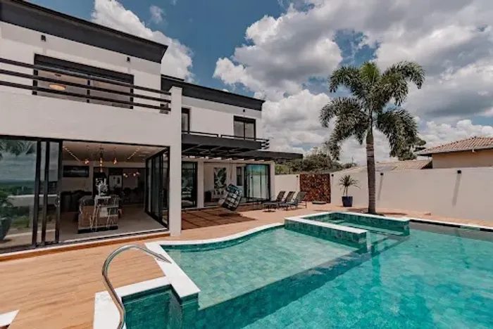 Casa com 4 dormitórios à venda, 365 m² por R$ 3.650.000,00 - Condomínio Shambala III - Ati