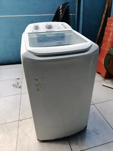 Máquina de lavar Eletrolux pra DESCARTE