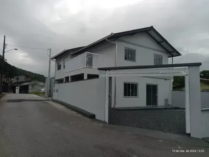 ALUGO APARTAMENTO DE DOIS QUARTOS EM PIRABEIRABA