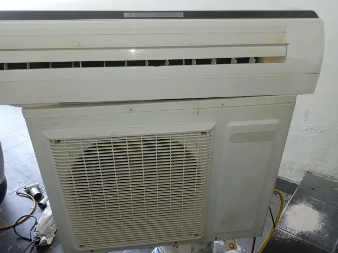 Ar condicionado Gree Split 18 mil BTUs instalado
