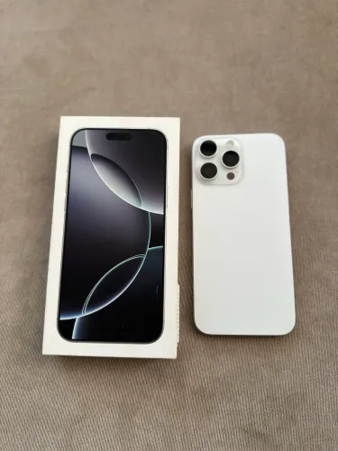 iPhone 16 Pro Max 256Gb