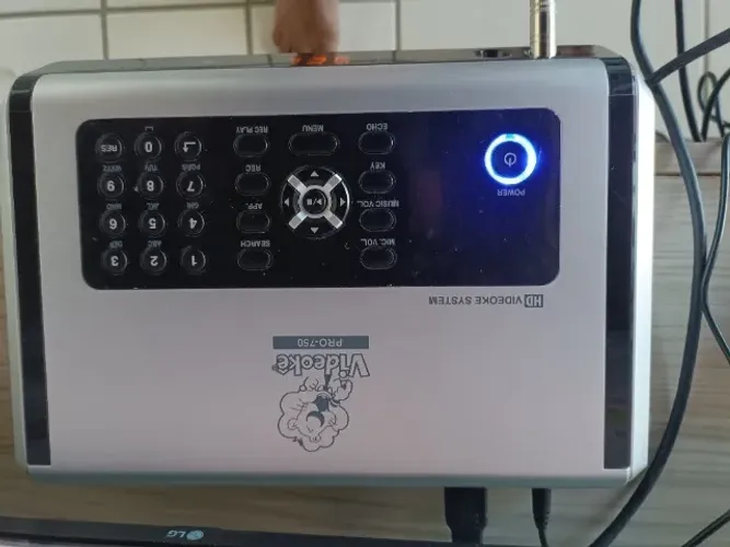 Videoke pro-750 - HD videoke system