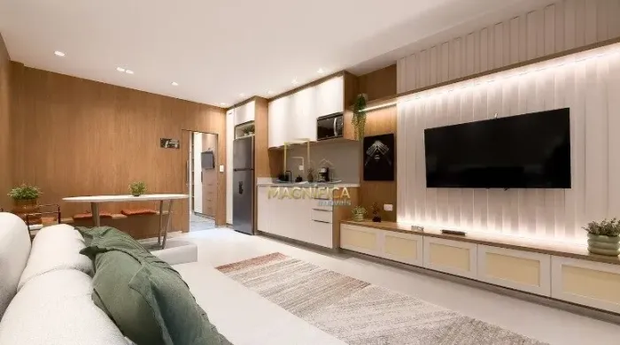 Studio Garden Alto Padrão no Mercês | Mobiliado e Decorado | Pronto para Morar ou Investir
