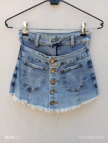 Short-saia jeans 