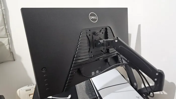 Monitor Dell Gaming 24 e Dockstation Dell