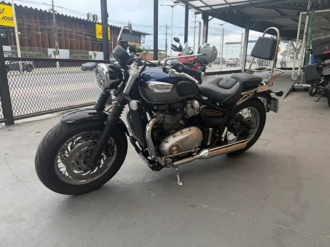 Triumph Speedmaster 1200cc  2024