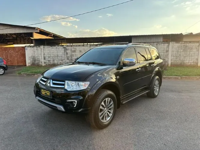 Mitsubishi Pajero HPE 3.2 4X4 T.i. Dies. 5P Aut. 2018