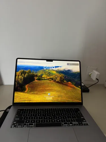 MacBook Air M2 15'