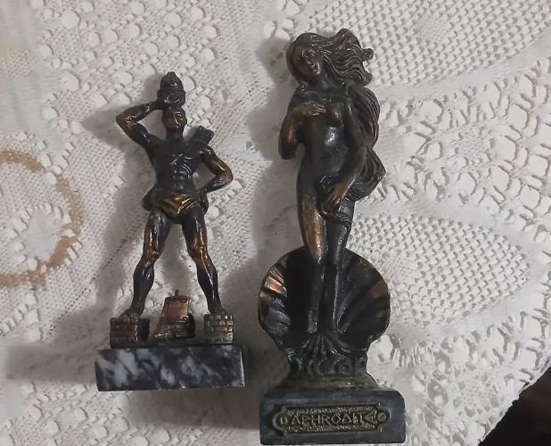 4 antiguidades