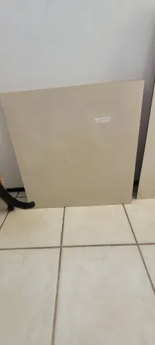 Cerâmica Luminatto Bege 56x56