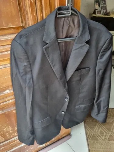 terno preto Broksfield semi novo