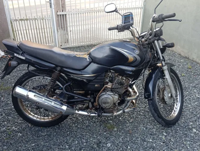 YBR 125 R$3.300 a vista