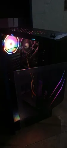 Pc gamer + kit completo de periféricos, windows 11, pronto para pegar e jogar.