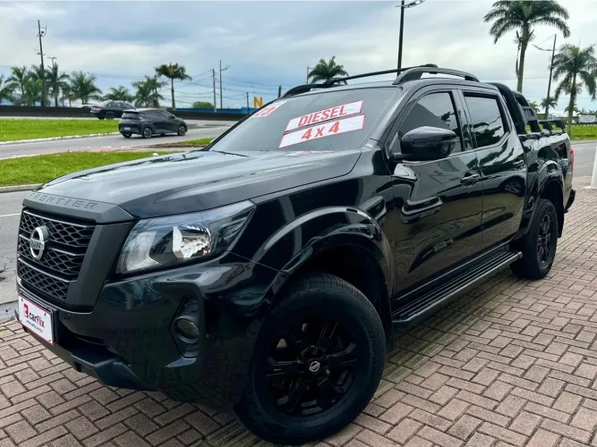 Nissan Frontier SV Attack CD 4X2 2.5 TB Diesel 2023