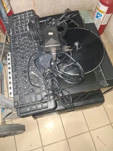 Duas cpu dos teclado 