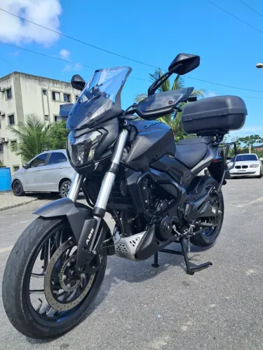Moto Dominar 400