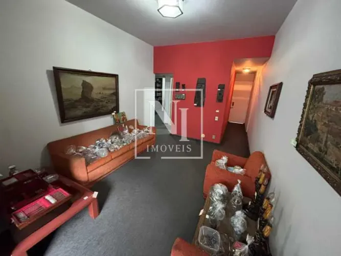Apartamento 3 quartos no Bairro de Copacabana.