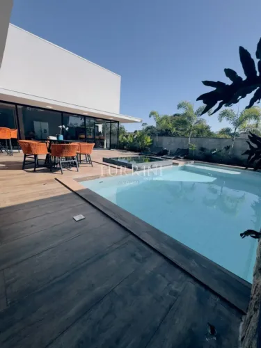 Casa a venda no condomínio Villa Dumont em Bauru -SP.