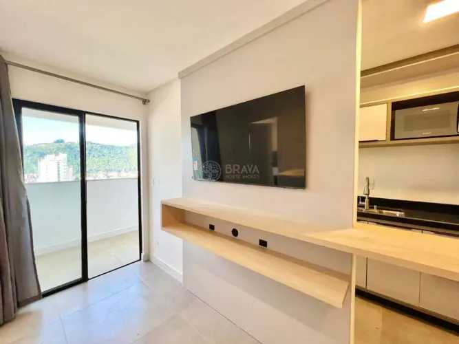 APARTAMENTO NO EDIFÍCIO TREVISO - CENTRO, ITAJAÍ