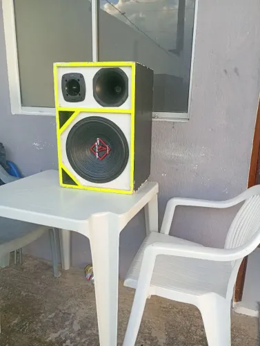 Caixa de som + módulo 