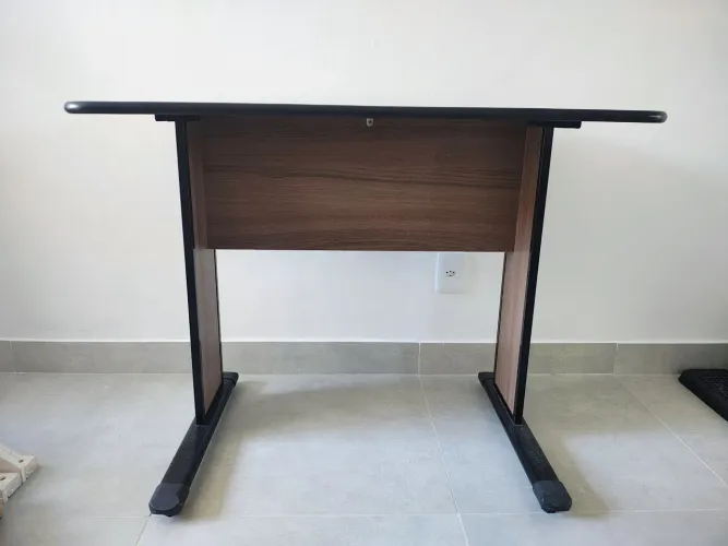 Mesa para escritório