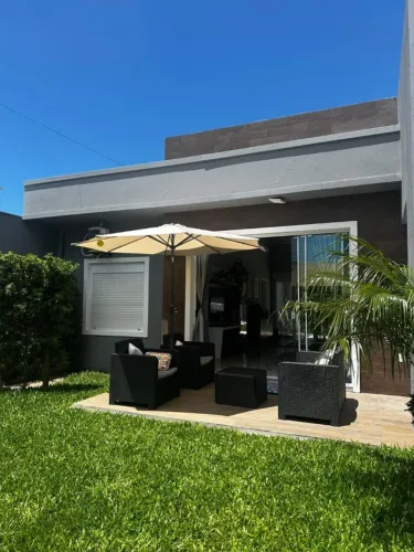 Casa na praia Capao Novo Village