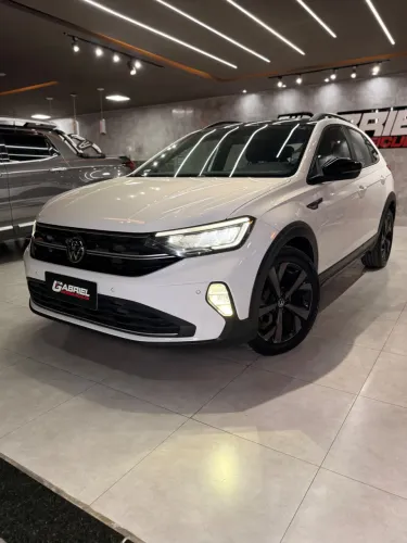 Volkswagen Nivus Highline 1.0 200 TSI Flex AUT 2024