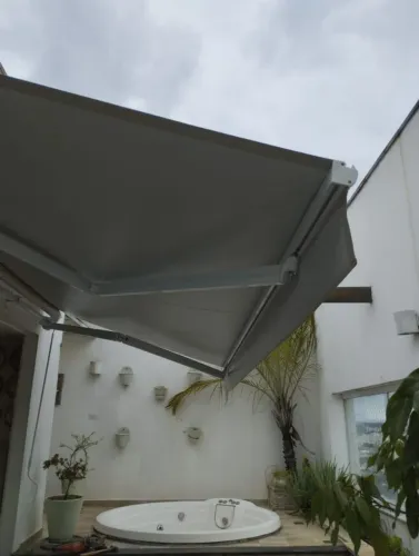 Toldo Articulado Residêncial e Comércios em geral 