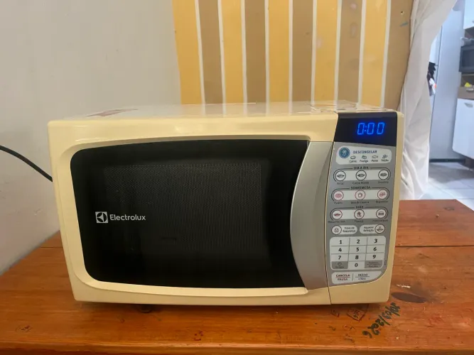 Microondas Electrolux 20 litros 
