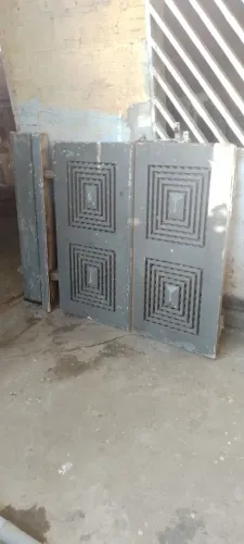 Vendo uma  janela completa, madeira pura 