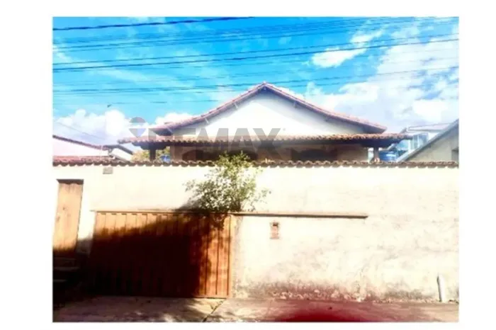 Charme, conforto e sofisticação em um imóvel colonial no bairro Pedra Azul Contagem/MG